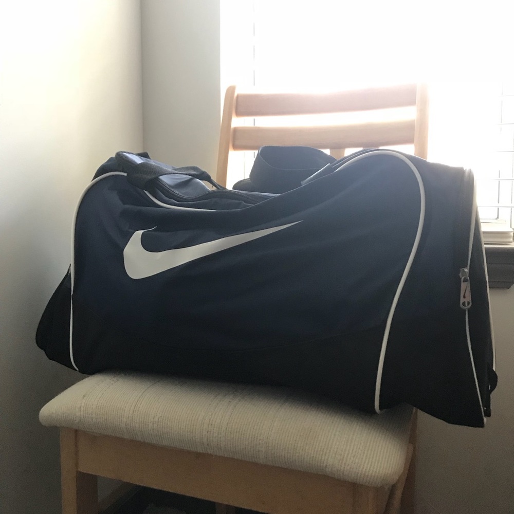 Nike duffel bag